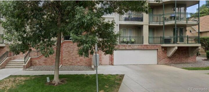 1705 Gaylord Street 205  Denver CO 80206 photo