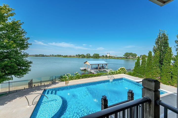 Property Photo: 3426 N Beach Club Cir KS 67205