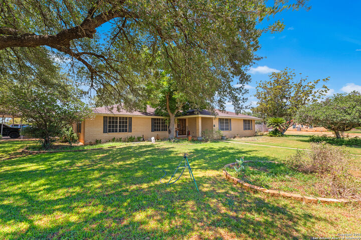 Property Photo:  198 Encino Drive  TX 78061 