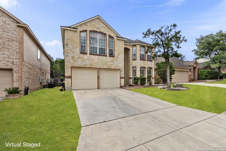 Property Photo: 26415 Walden Oak TX 78260