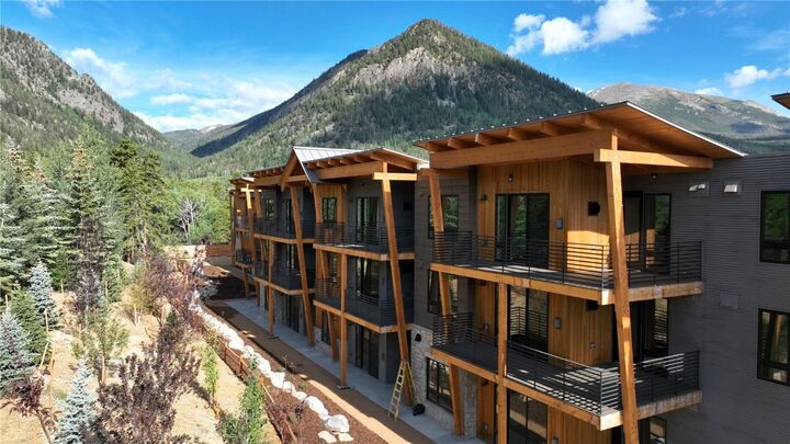Property Photo: 80 W Main Street 305 CO 80443