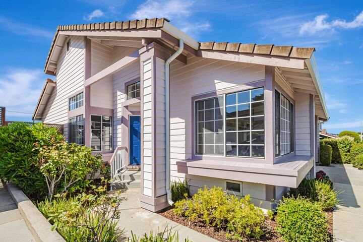 Property Photo: 12 Treeside Court CA 94080