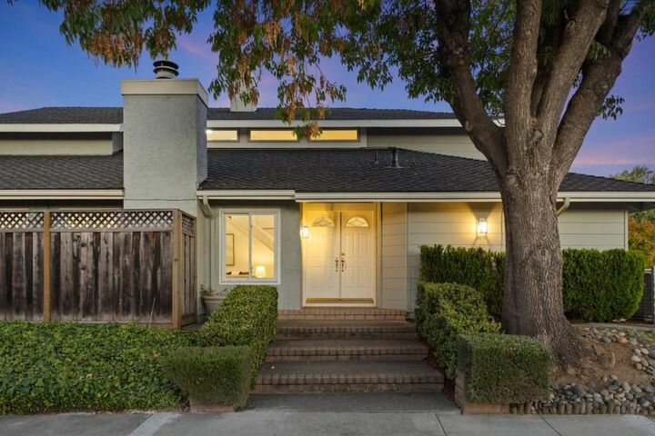 Property Photo:  2397 Hecate Court  CA 95124 