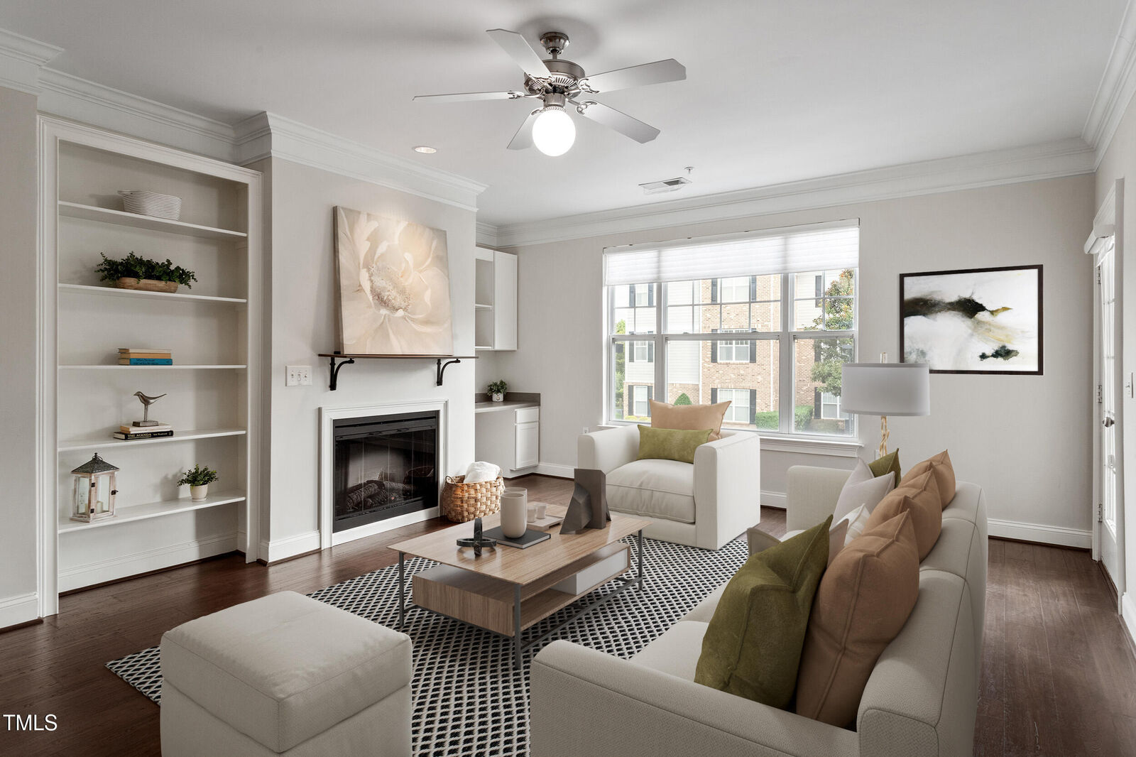 Property Photo: 3811 Lunceston Way 208 NC 27613