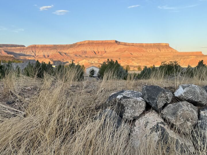 Property Photo:  1145 S Mulberry Dr  UT 84774 