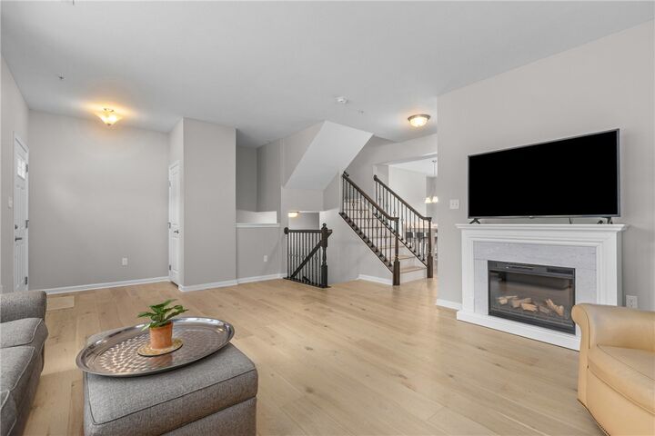 Property Photo:  700 Carver Dr  PA 15090 