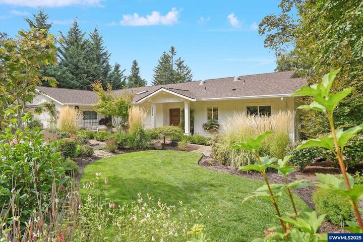 Property Photo: 3238 Little Haven Ln S OR 97302