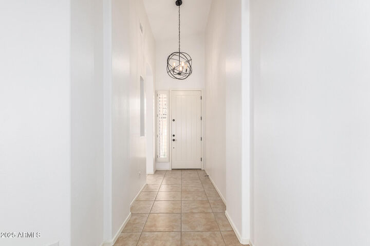 Property Photo: 7248 E Nance Street AZ 85207