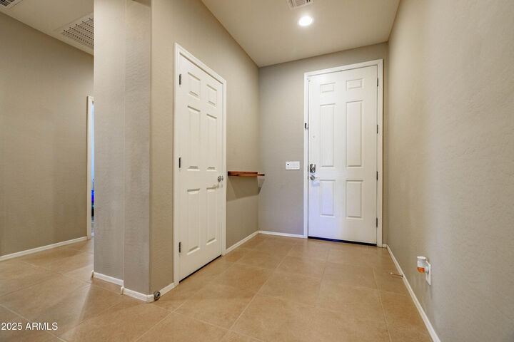 Property Photo:  22490 E Camina Buena Vista  AZ 85142 