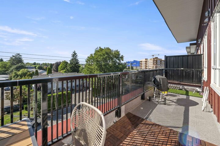 Property Photo: 5420 208 Street 403 BC V3A 0P8