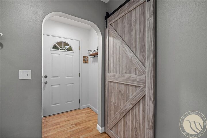 Property Photo: 1217 Avenue F MT 59102