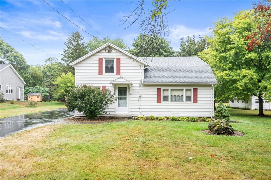 Property Photo:  24 Wyvil Avenue  NY 14546 