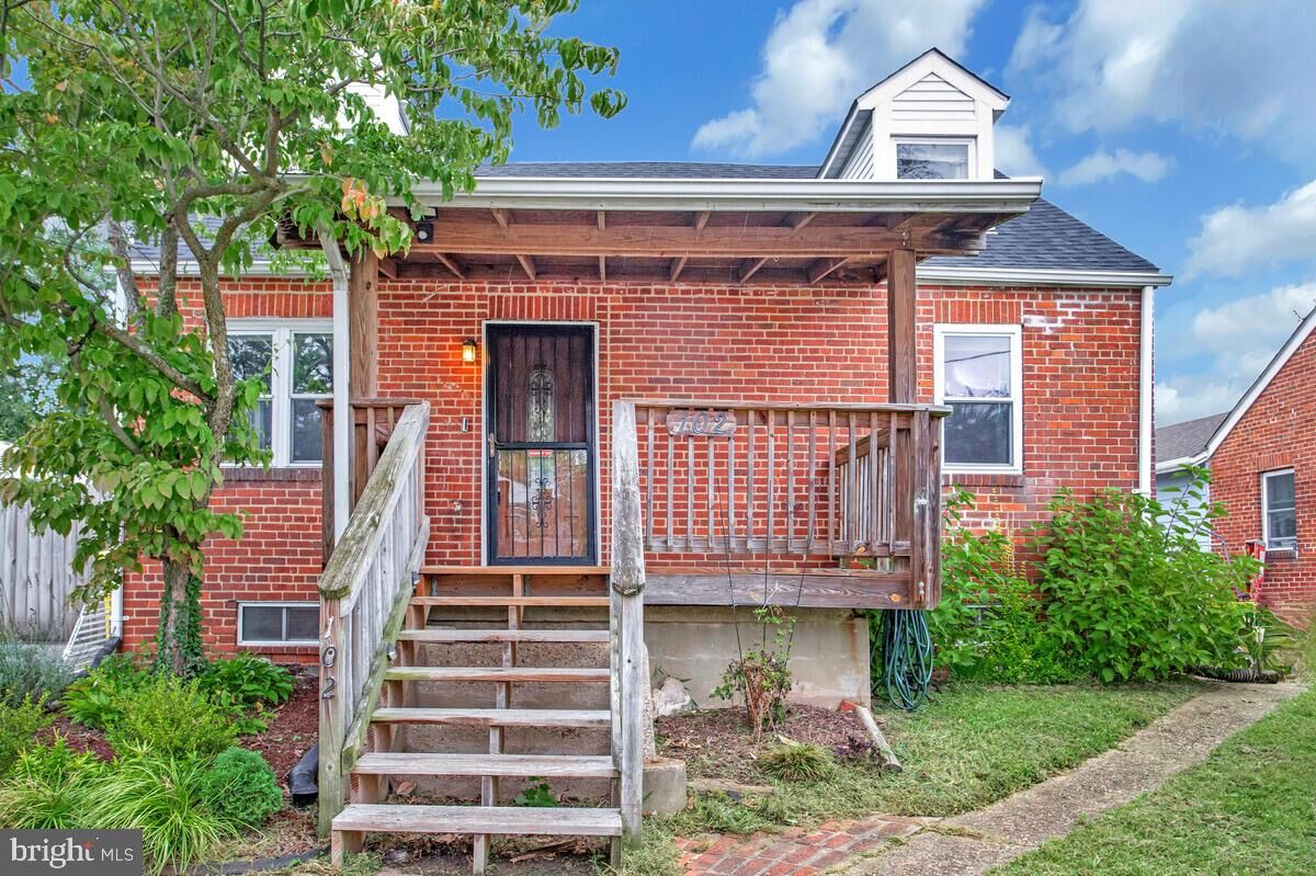 Property Photo: 102 Kent Road MD 21060