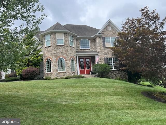 2704 Westhampton Terrace  Elizabethtown PA 17022 photo