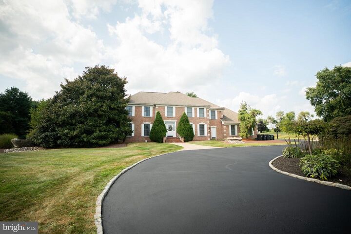 Property Photo:  26 Breckenridge Drive  PA 18974 