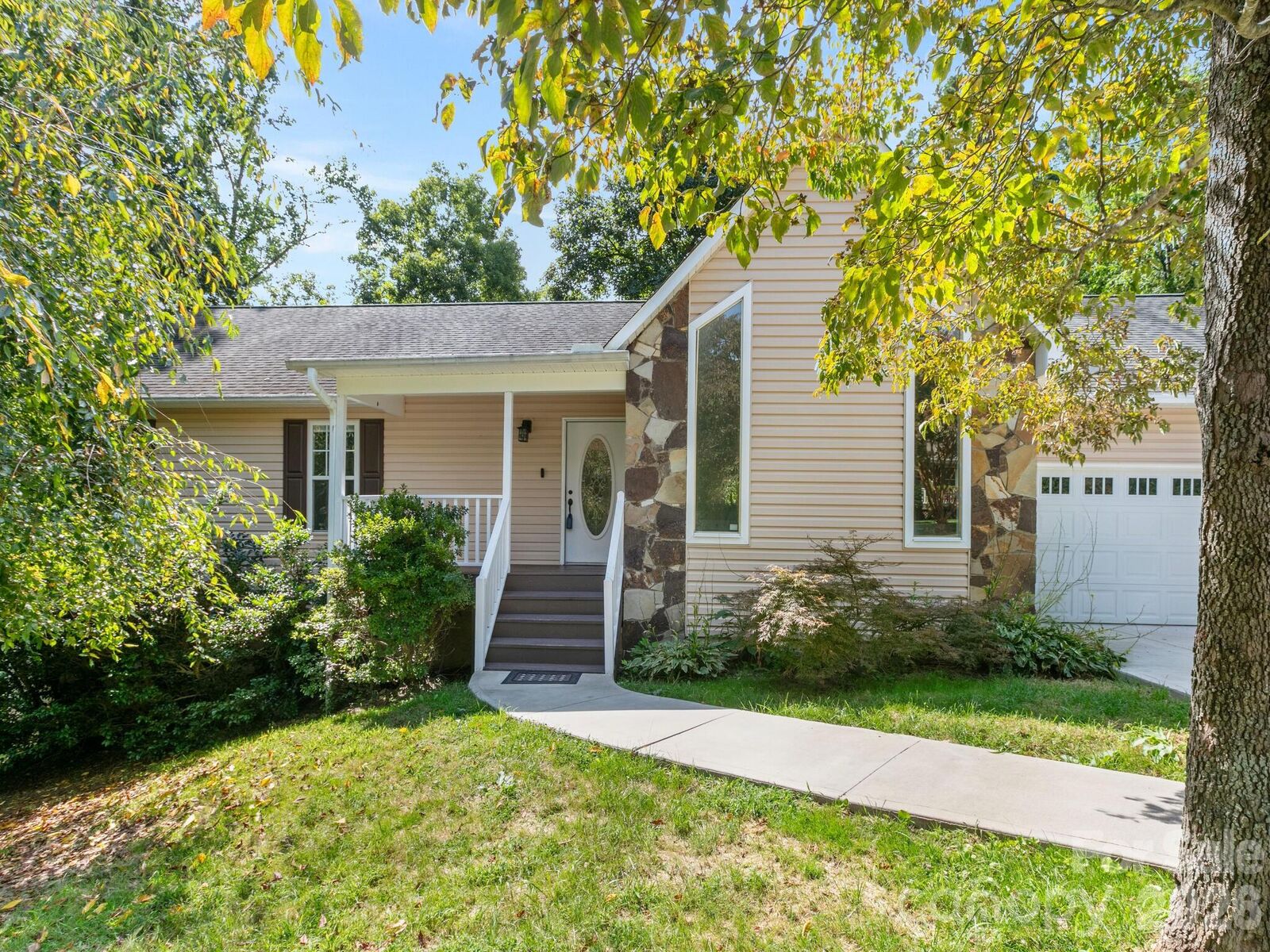 Property Photo:  31 Lela Johnson Lane  NC 28803 