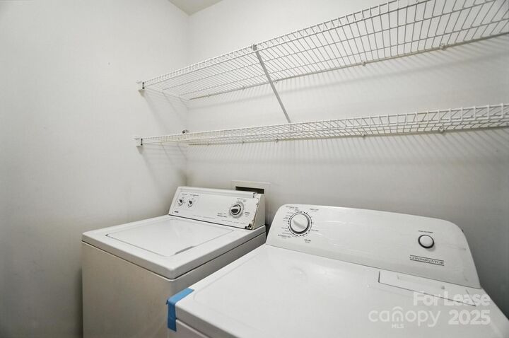 Property Photo: 718 W Trade Street 302 NC 28202