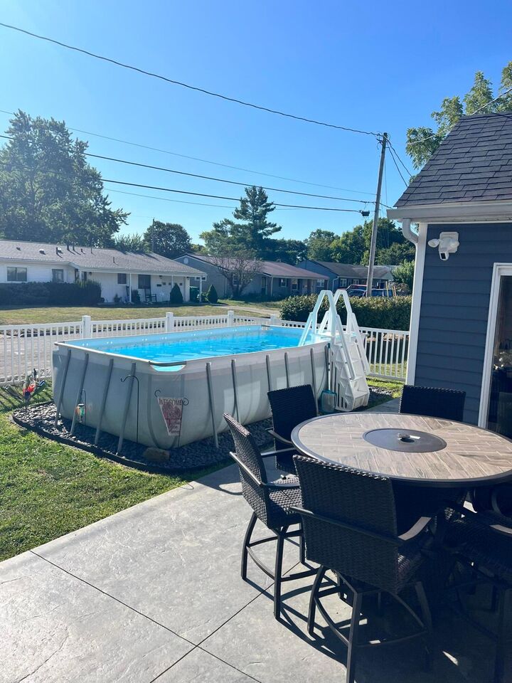 Property Photo: 1040 Sunshine Street OH 43113