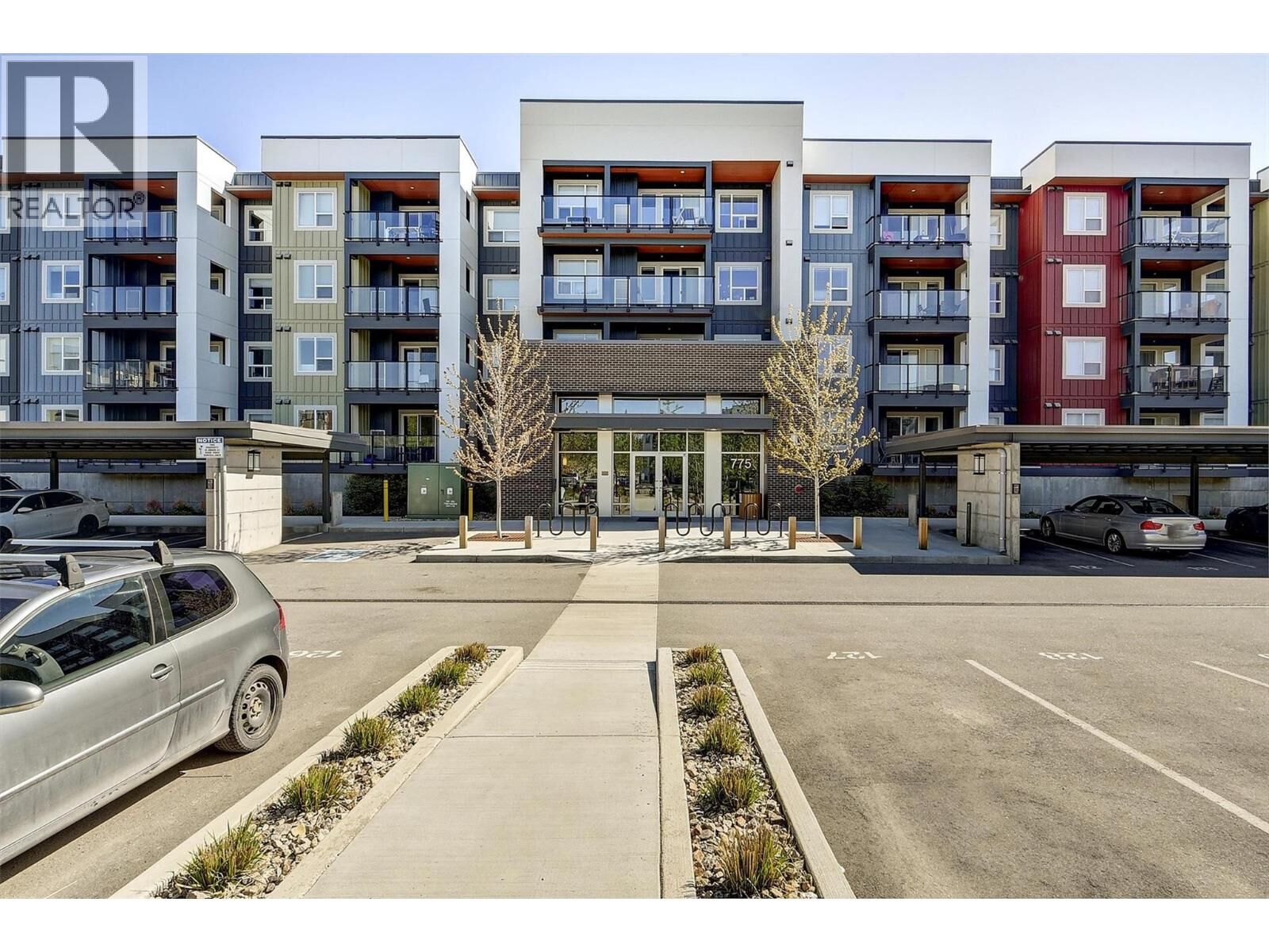 Photo de la propriété: 775 Academy Way 121 BC V1V 0A5