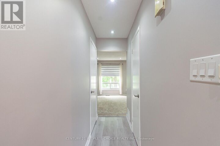 Property Photo:  16 Franklin Court  ON L6T 3Z1 