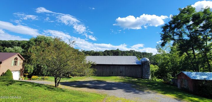 1109 Hollow Road  Winfield PA 17889 photo