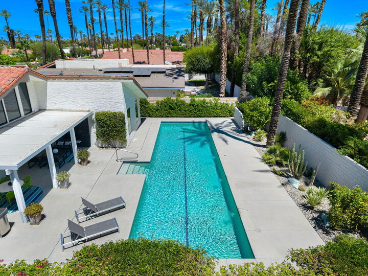 Property Photo: 41 Lincoln Place CA 92270
