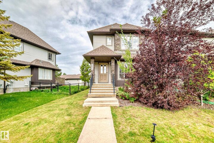 3834 Allan Drive SW  Edmonton AB T6W 0S7 photo