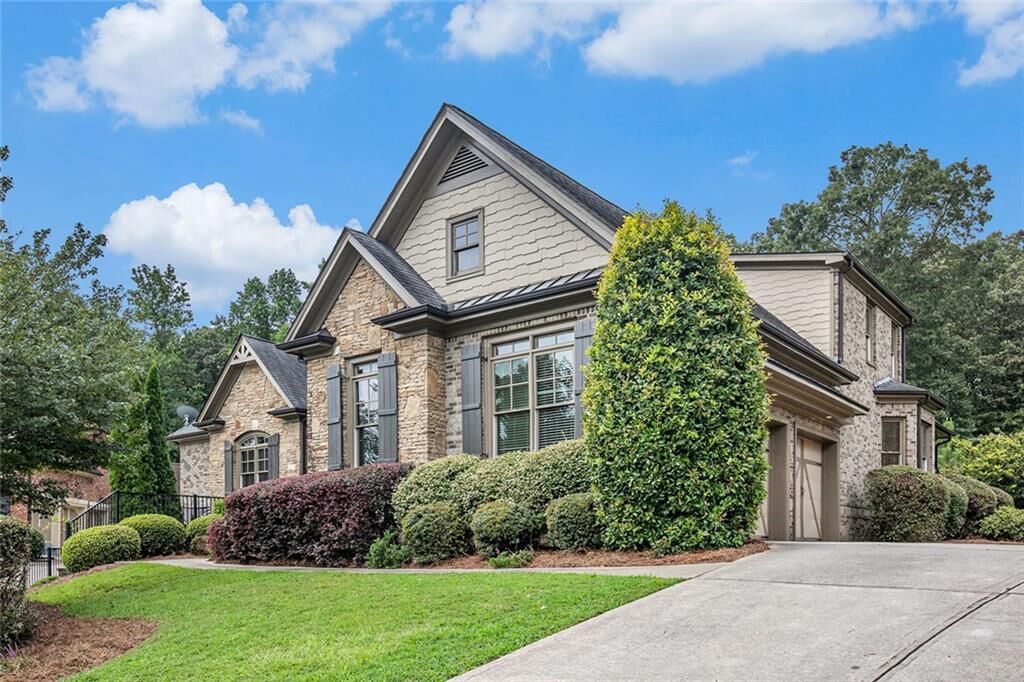 Property Photo: 2953 Springbluff Lane GA 30519