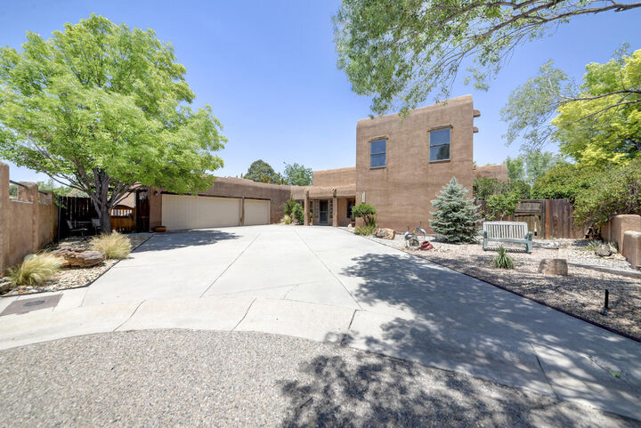 Property Photo:  6425 Guadalupe Place NW  NM 87107 