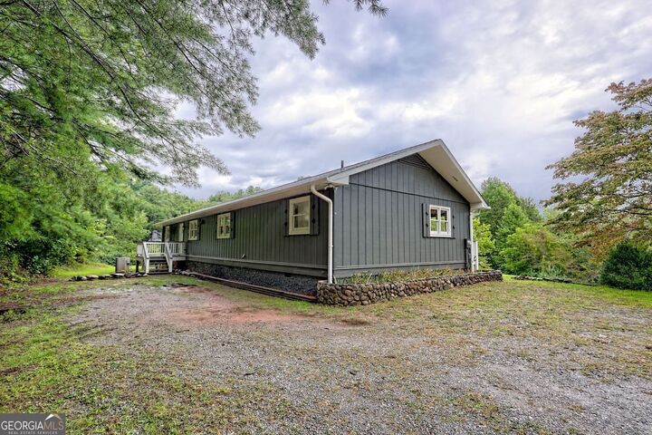 Property Photo:  156 Tahoe Lane  GA 30537 