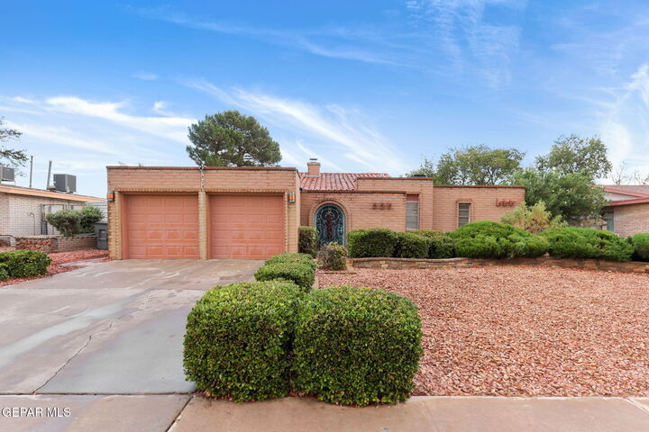 1624 Lou Graham Drive  El Paso TX 79936 photo