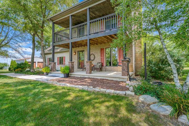 Property Photo: 13161 Stateline Road IN 46303
