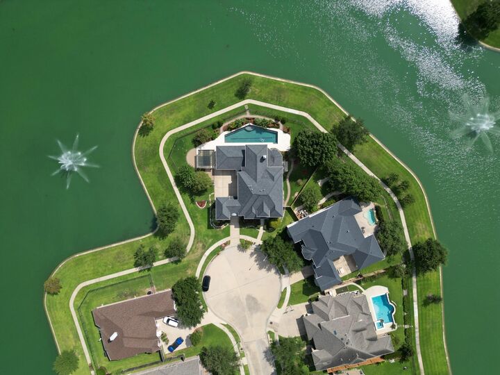 Property Photo:  8803 Emerald Shore Court  TX 77095