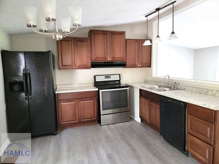 Property Photo: 269 Hutcheson Street GA 31312