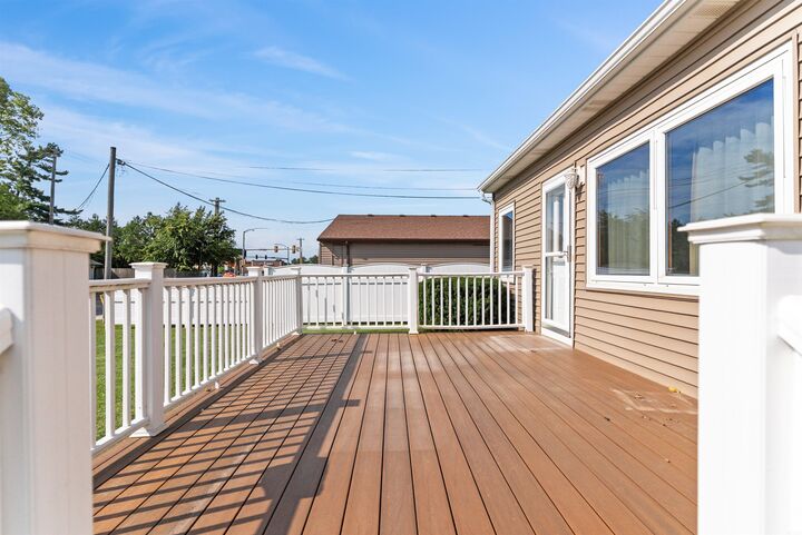 Property Photo: 3228 Rownd Street IA 50613