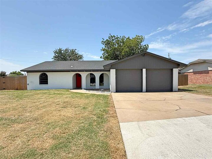 1715 SE Indiana Ave  Lawton OK 73501 photo