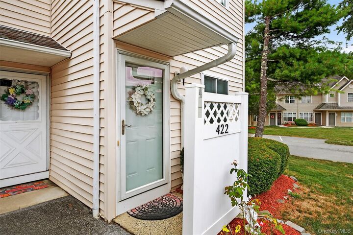Property Photo:  422 Gregory Court  NY 12528 