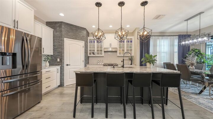 Property Photo: 2821 Oriole Drive FL 34243