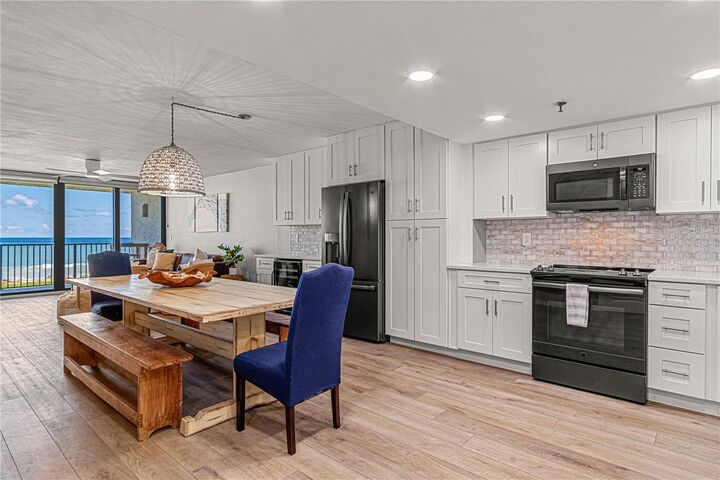 Property Photo: 6727 Turtlemound Road 218 FL 32169