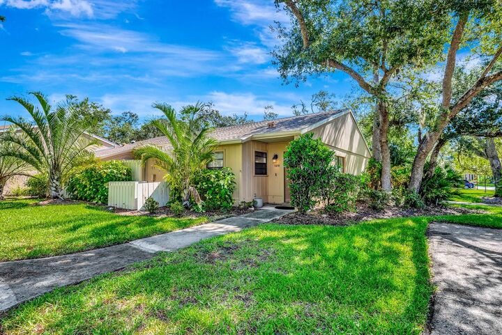 Property Photo: 1210 Tallywood Drive 7019 FL 34237