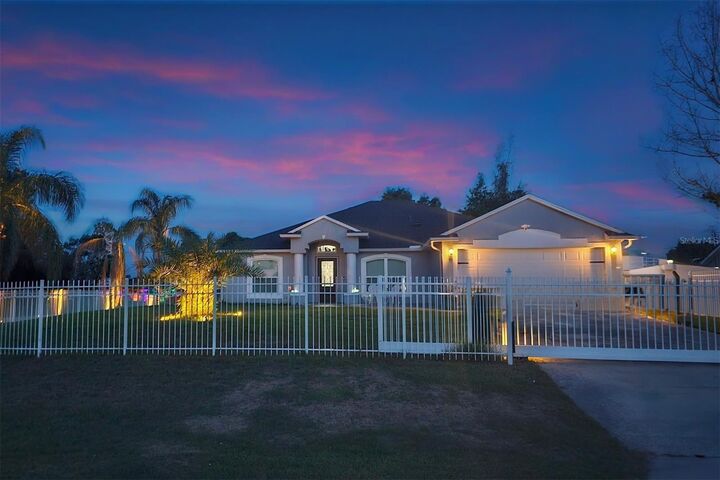 2497 Treehaven Drive  Deltona FL 32738 photo