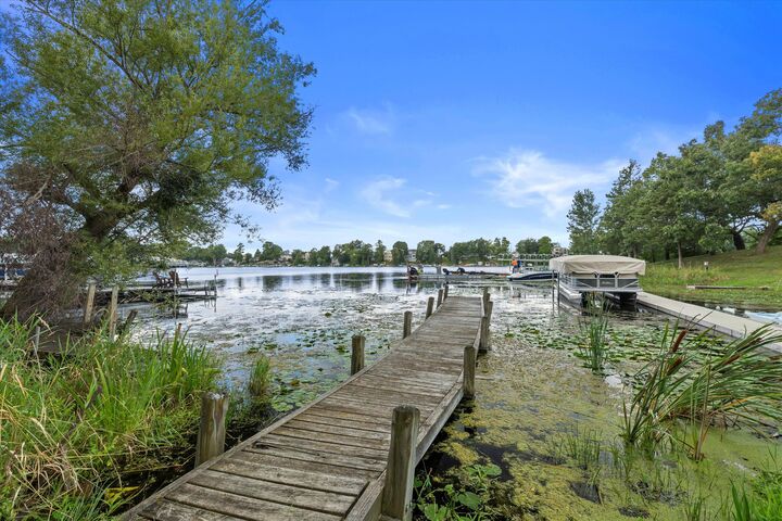 Property Photo: W330n6304 Hasslinger Dr WI 53058