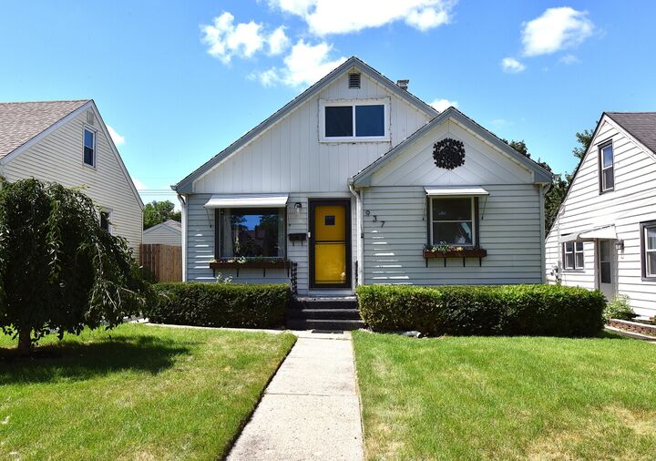 Property Photo: 937 S 102nd St WI 53214