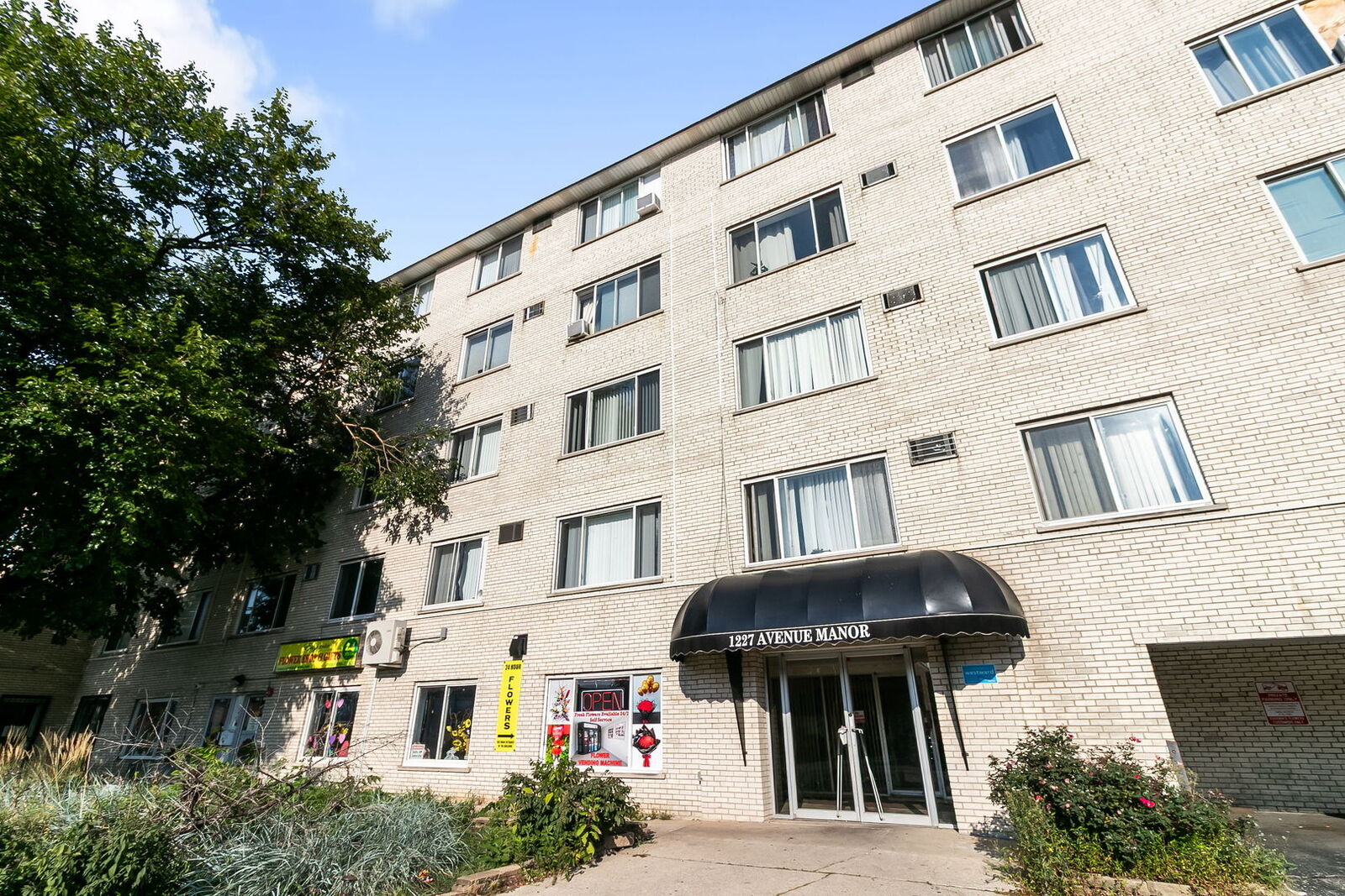 Property Photo:  1227 S Harlem Avenue 510  IL 60402 