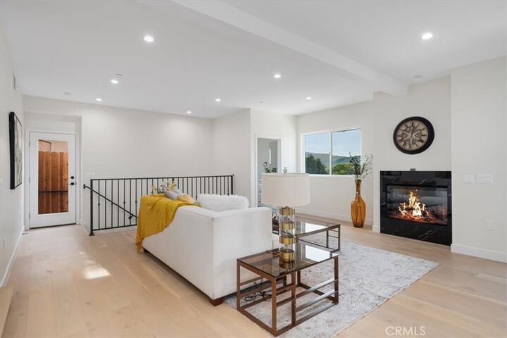 Property Photo:  4854 Buchanan  CA 90042 