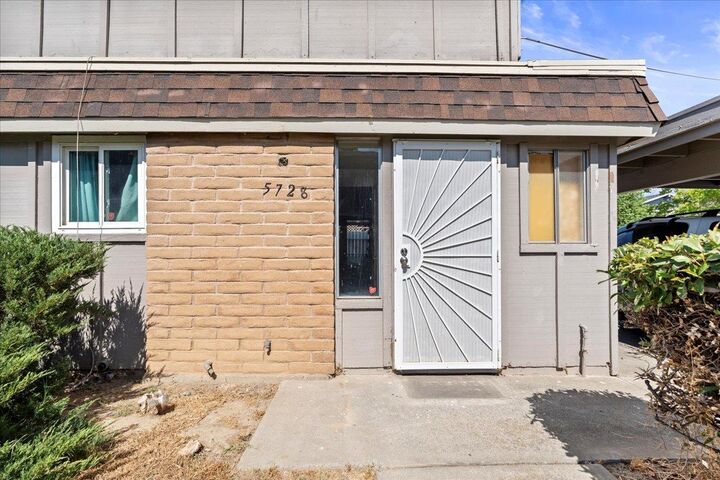 Property Photo: 5728 Hillsdale Boulevard CA 95842