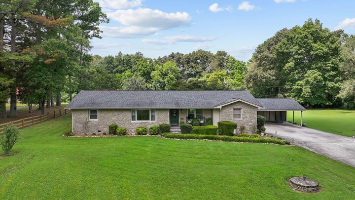 Property Photo: 104 Pleasant Grove Rd TN 37330
