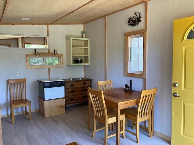 Property Photo: 137 Matsen Creek Rd WA 99141