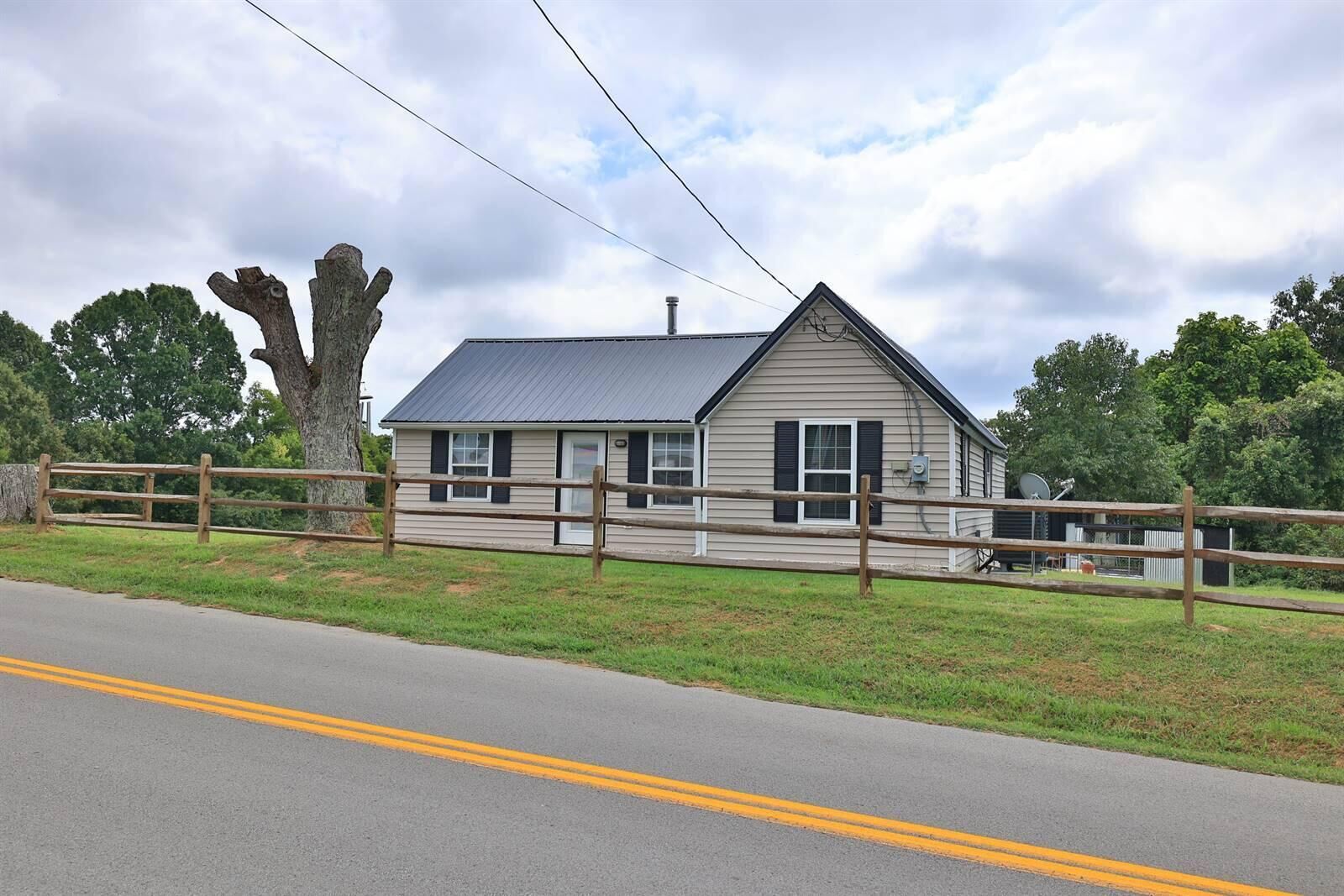 Property Photo: 937 Neave-Milford Road KY 41040