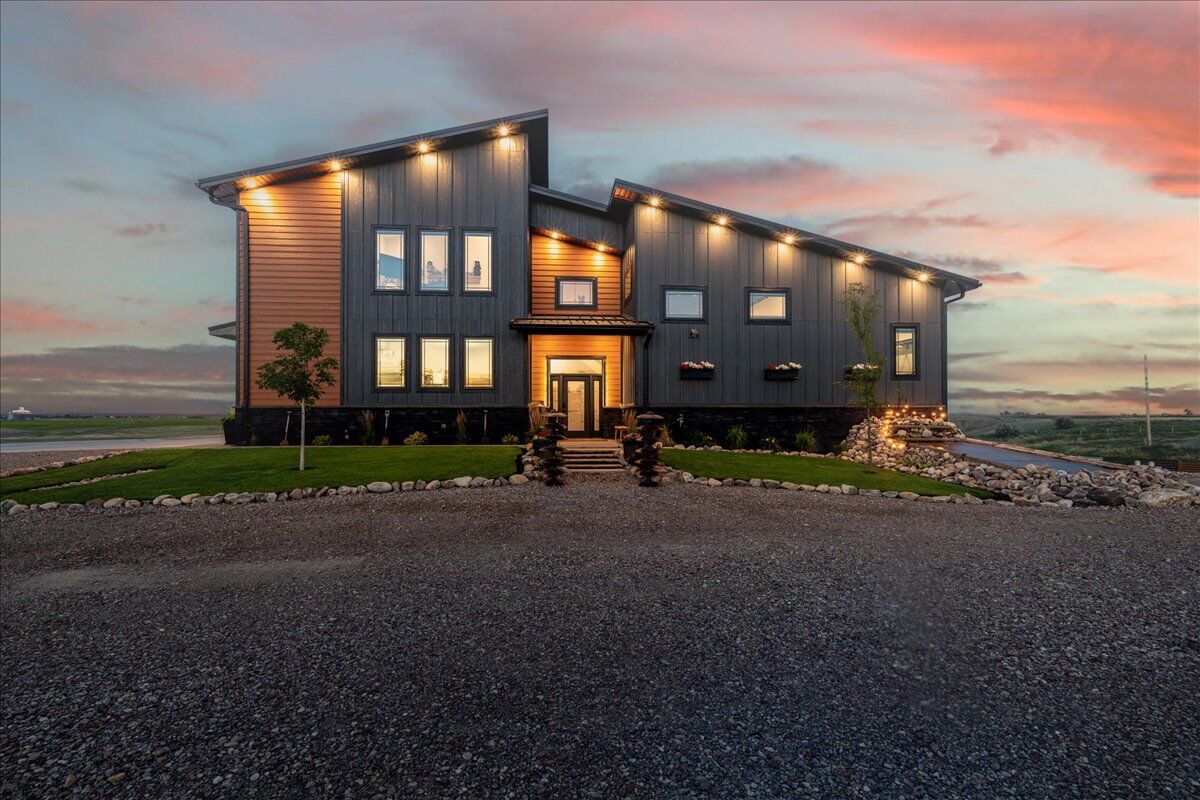 Property Photo:  1587 Highway 431  MT 59468 